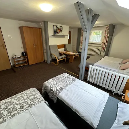 Dom Gościnny Bogdanówka 3*